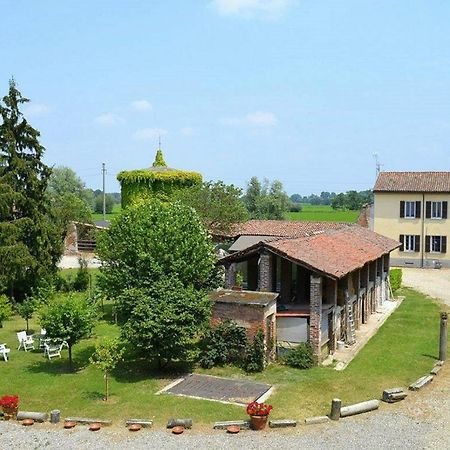 Bed and Breakfast Agriturismo Fiamberta Чертоза-ди-Павия Экстерьер фото